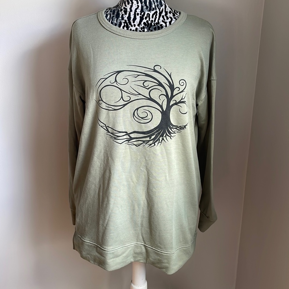 Tree Long sleeve shirt